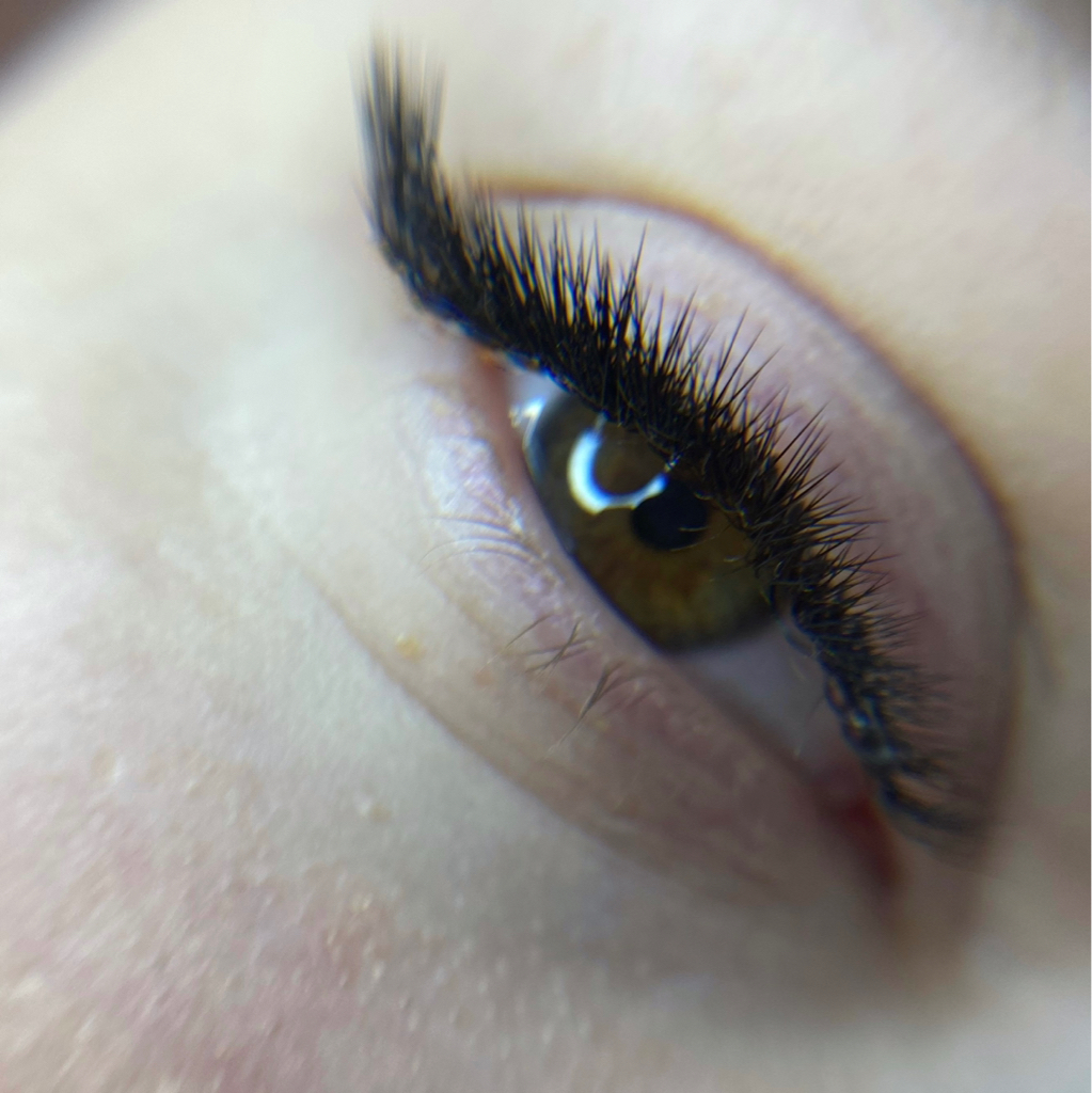 Наращение ресниц 2D