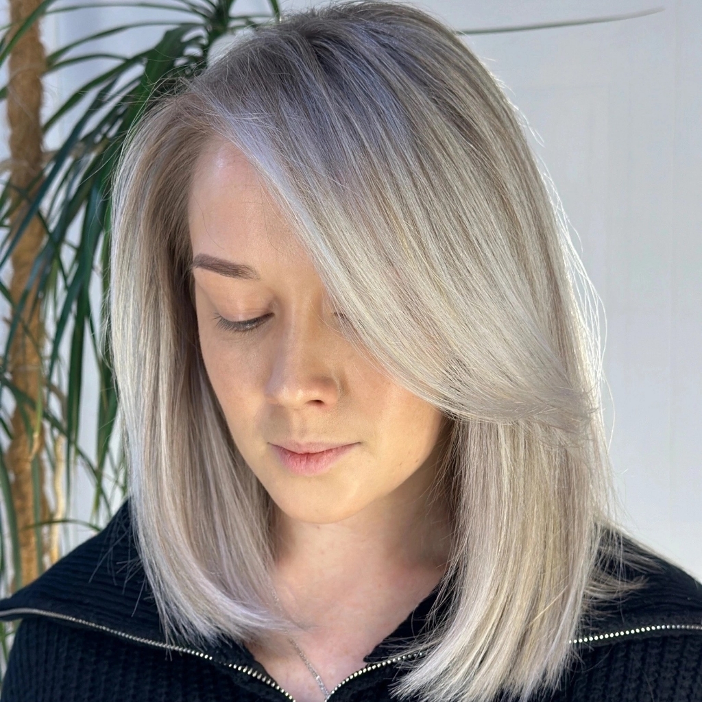 Сложное окрашивание (Средние волосы - длина до плеч )