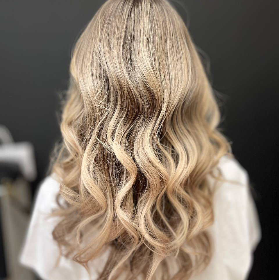 Сложное окрашивание (мелирование , шатуш, Airtouch)