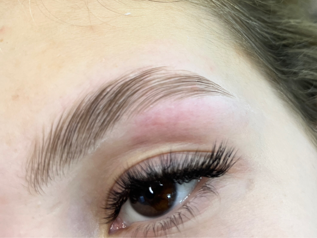 Ламинирование бровей