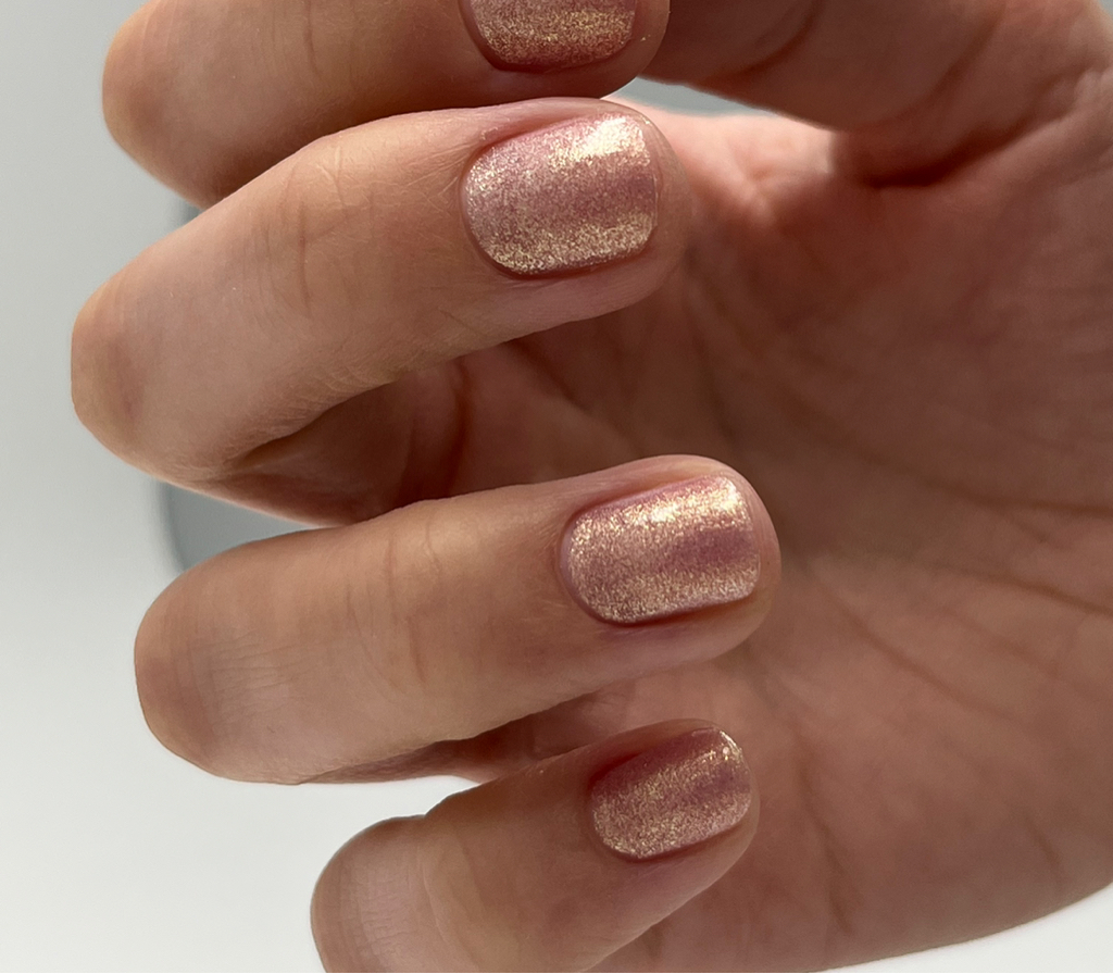 Маникюр + лак