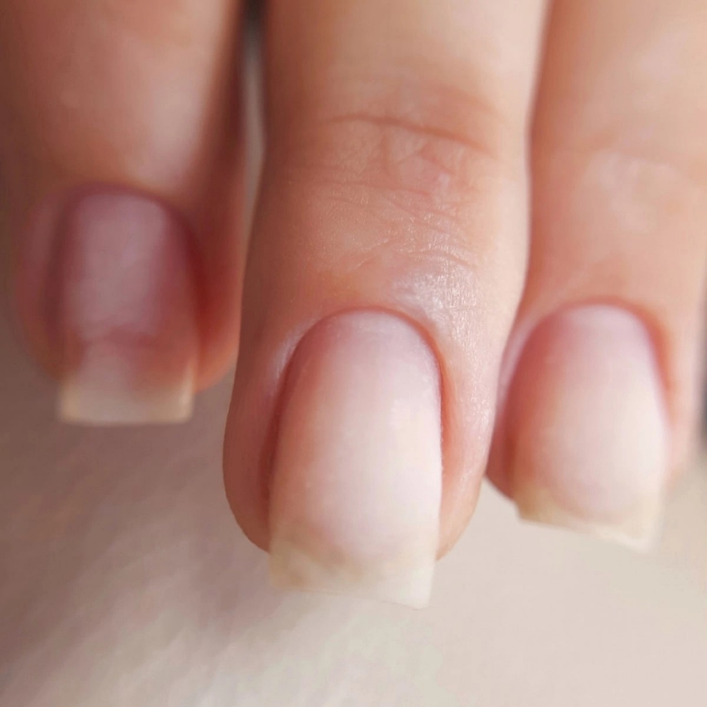 Комби маникюр|Опил формы