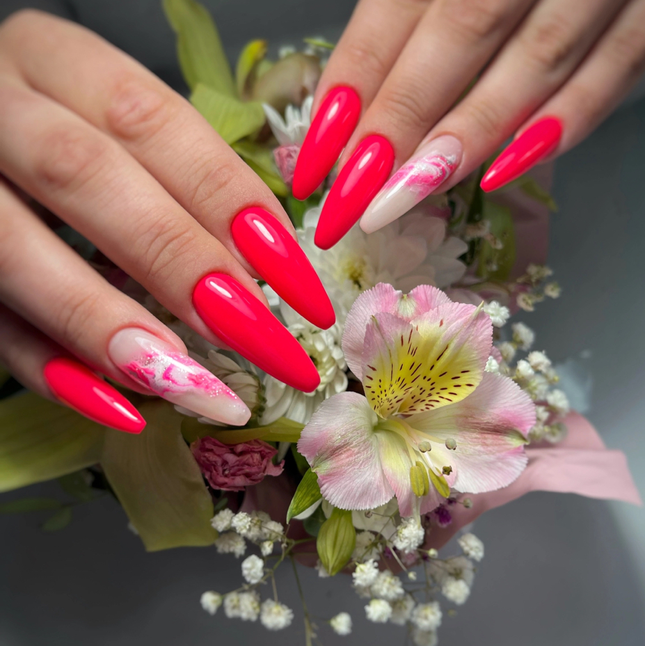 Маникюр, покрытие с укреплением - гель, поли-гель