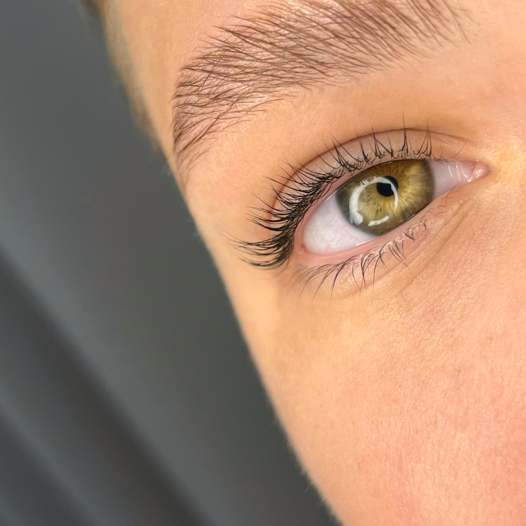 окрашивание ресниц