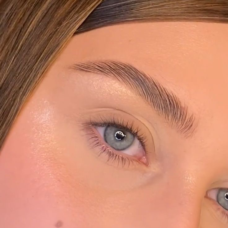 Ламинирование бровей + коррекция