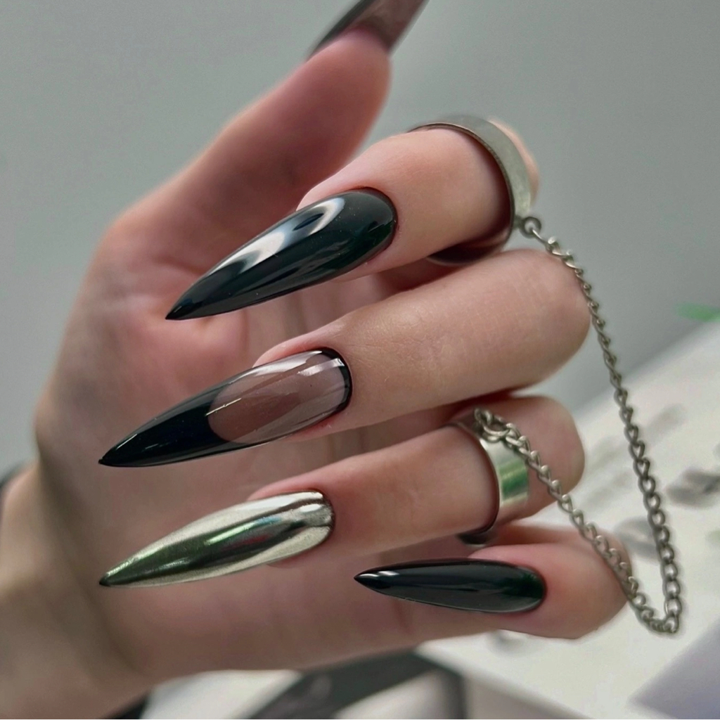 Наращивание ногтей