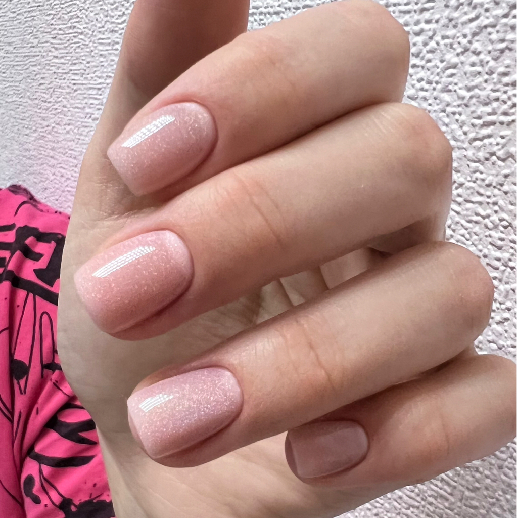 Маникюр /укрепление пудрой /покрытие