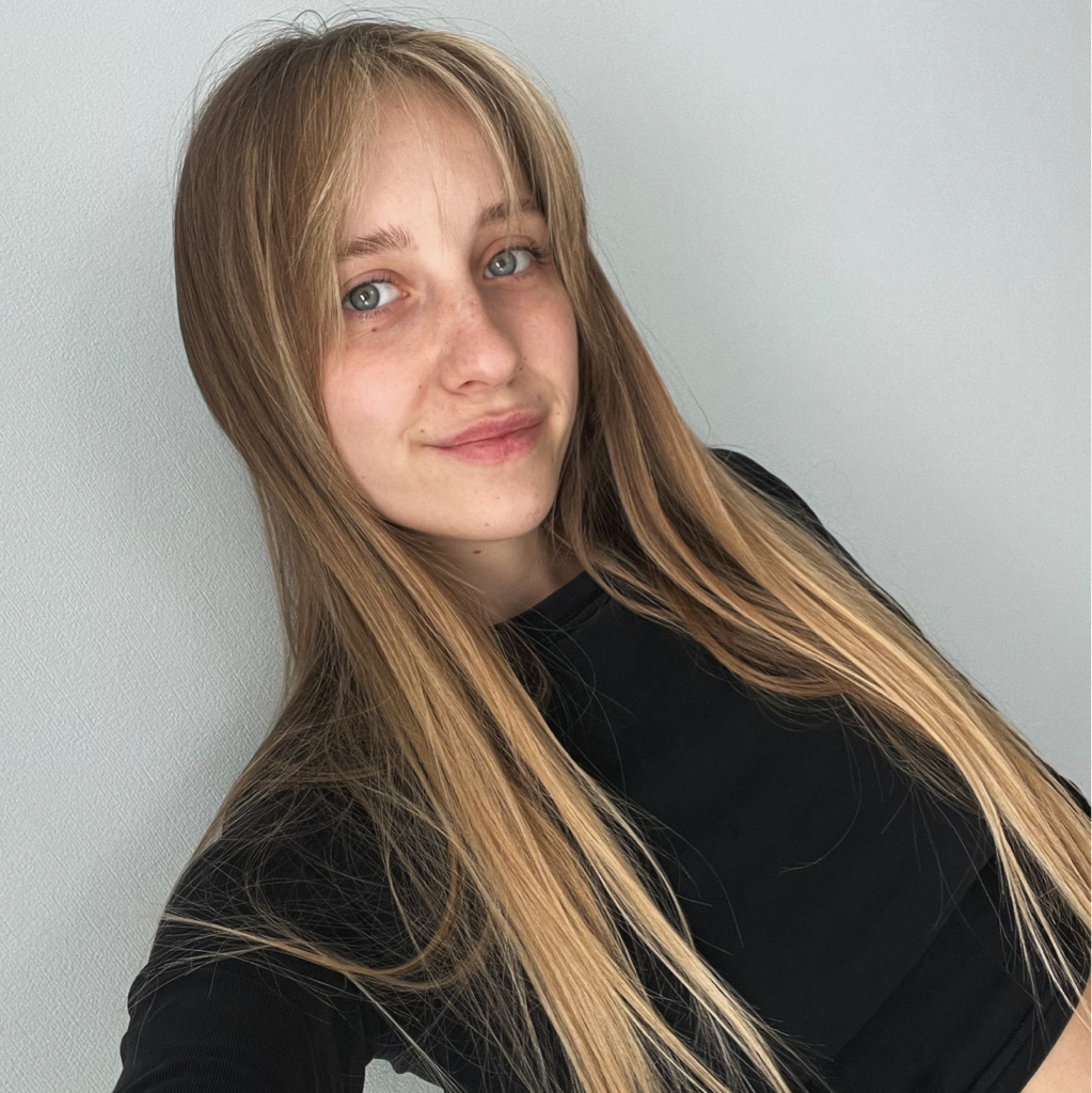 Соколова Виктория