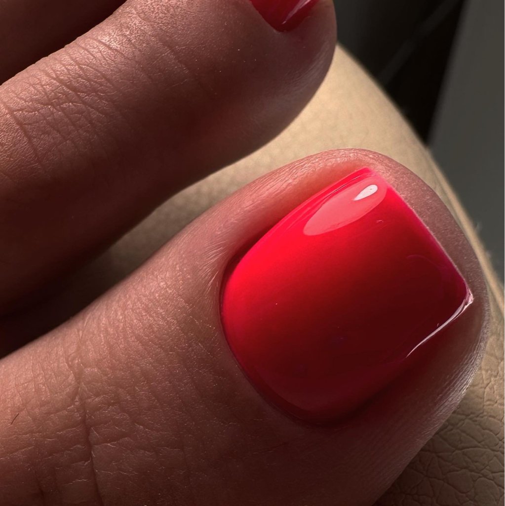 Педикюр с покрытием