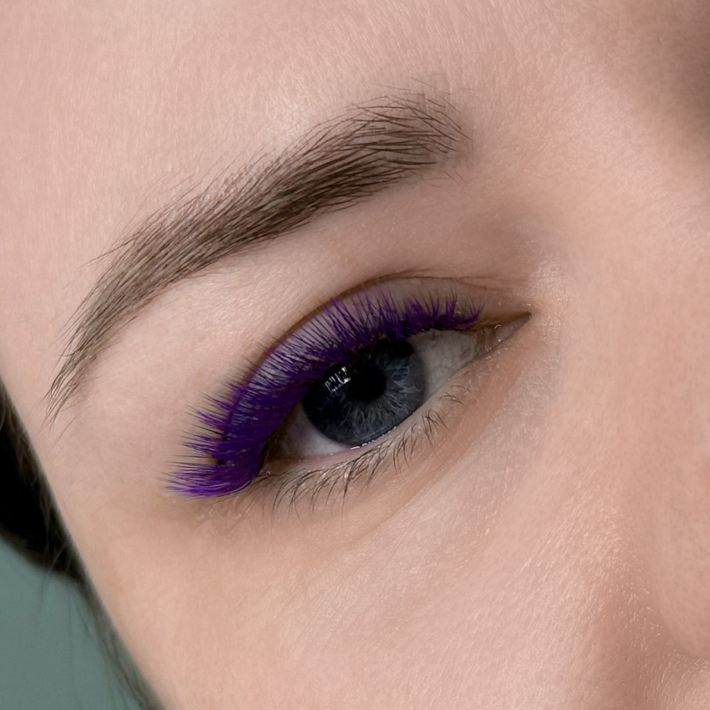 Наращивание ресниц 2,5D