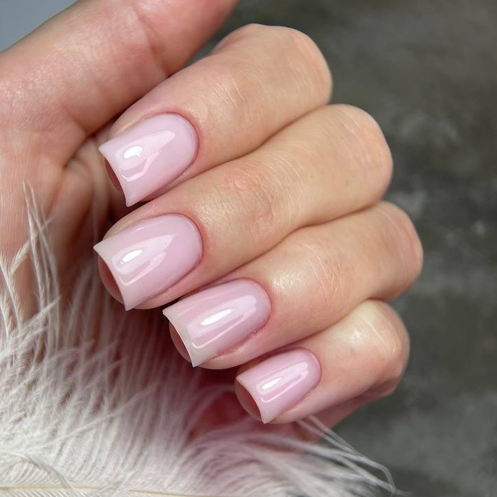 Маникюр с покрытием гель-лак( выравнивание, укрепление гелем включено)