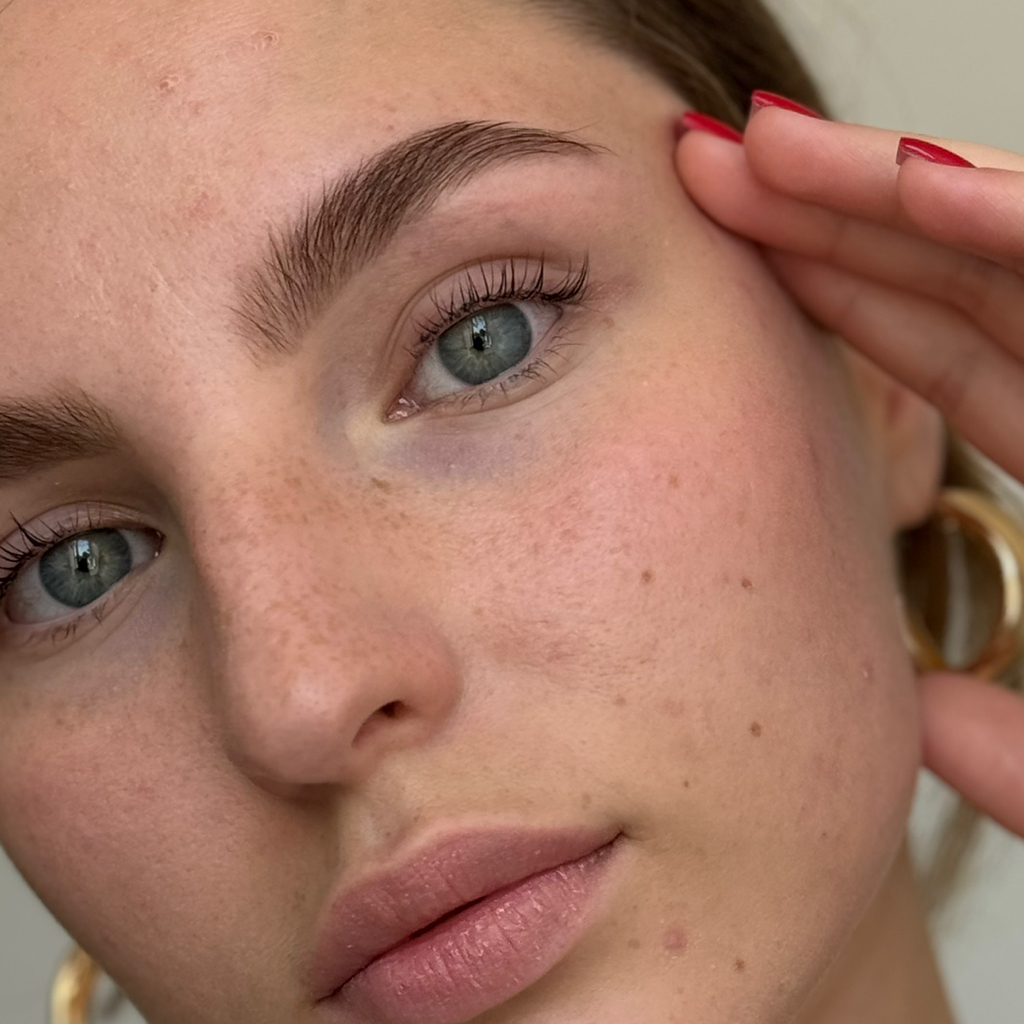 Комплекс «Архитектура бровей и ламинирование ресниц»