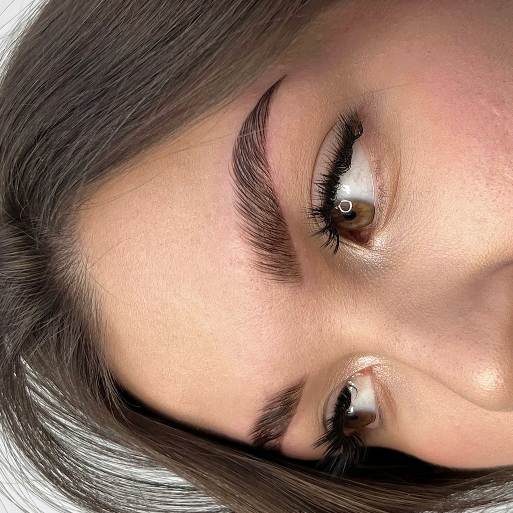 Комплекс «Ламинирование бровей»