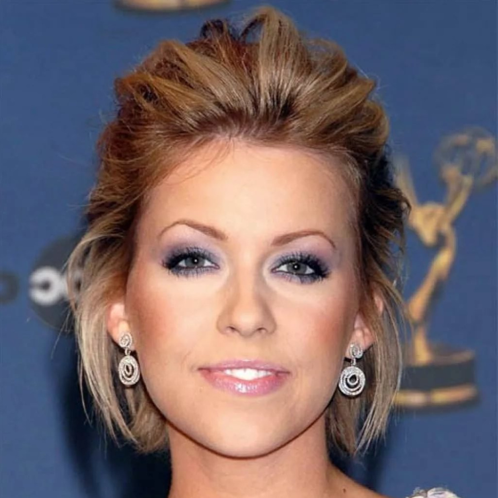 Вечерняя прическа (короткие)