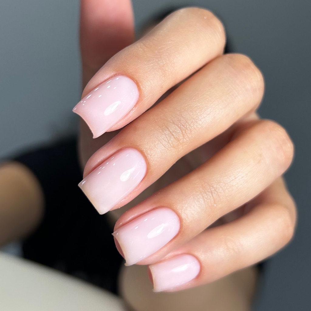 MANICURE COMPLEX NUDE 1️⃣ Маникюр+выравнивание ногтевой пластины + базовое (камуфлирующее) покрытие (снятие включено)