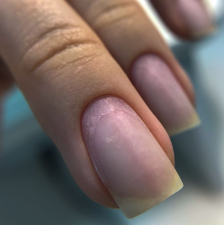 Маникюр комбинированный