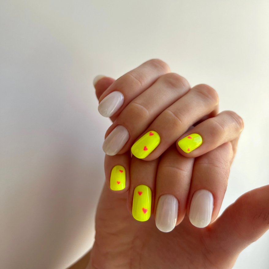 Комплекс  маникюр «M» (Короткая, средняя длина)