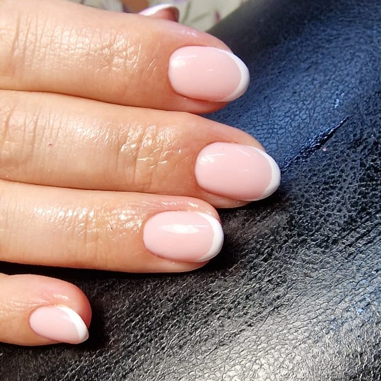 Маникюр Френч