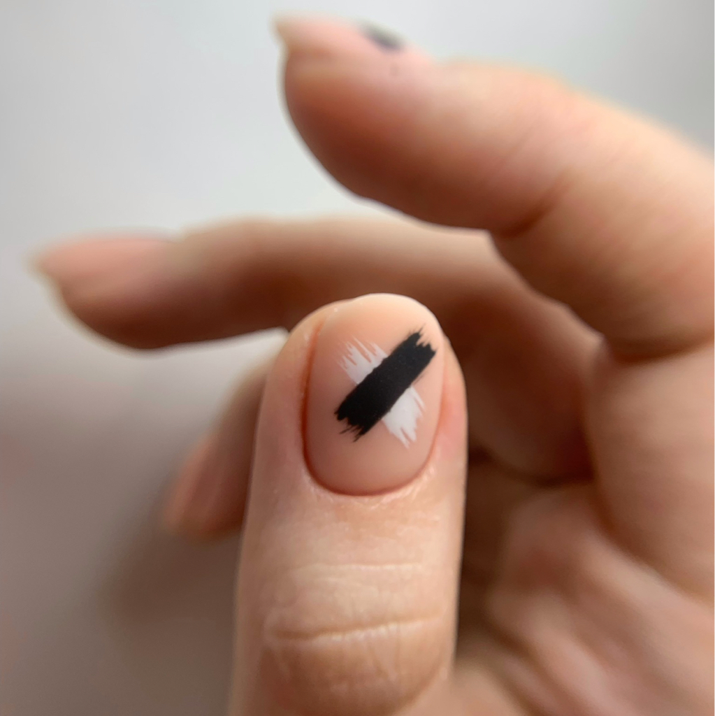 Ремонт/наращивание ногтя