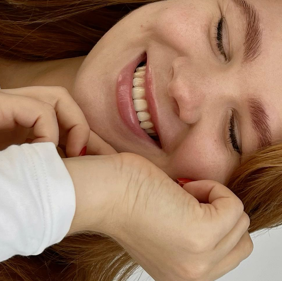 Депиляция зоны над верхней губой