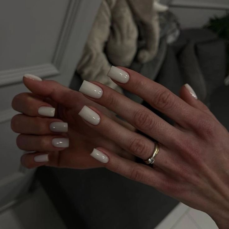 Снятие+маникюр+укрепление гелем+однотонное покрытие