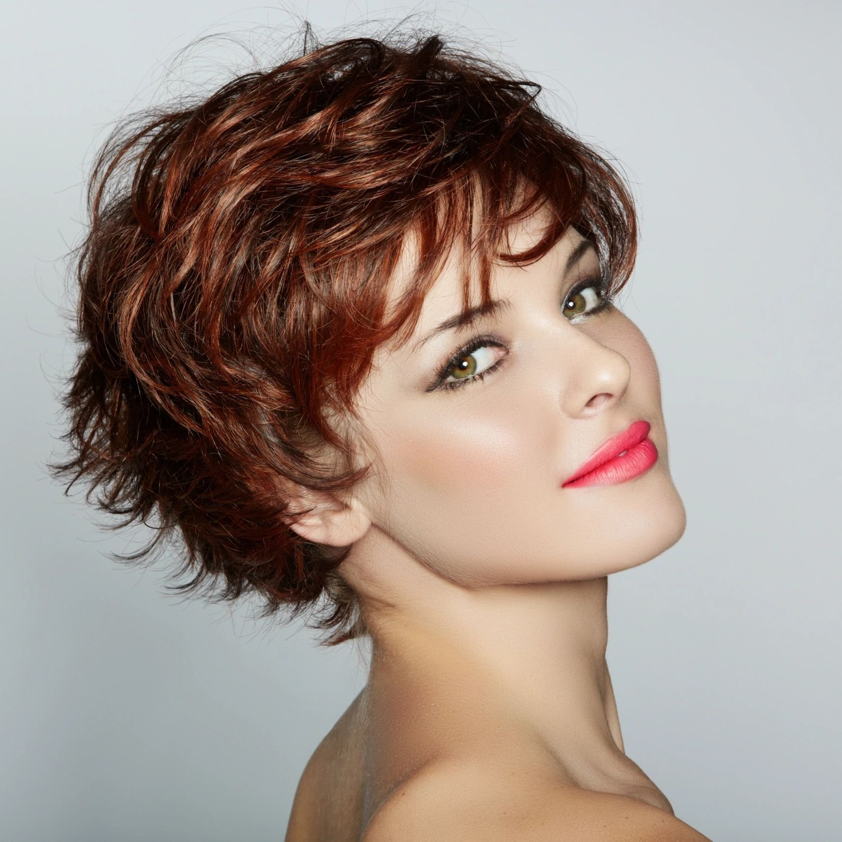 Стрижка с укладкой (короткие)