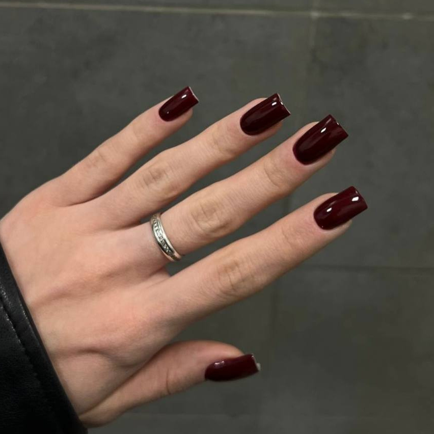 Маникюр, покрытие гель-лак, снятие