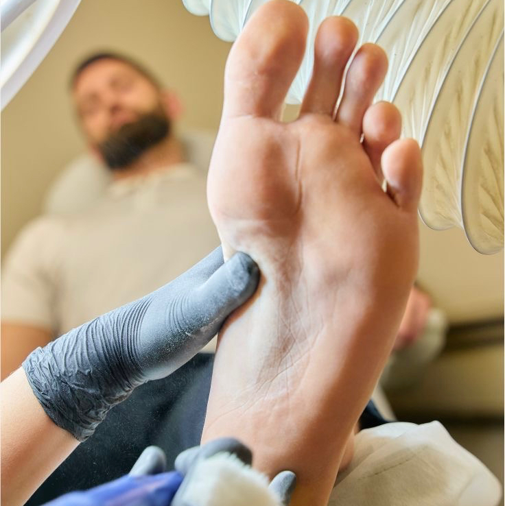 Мужской педикюр полная обработка