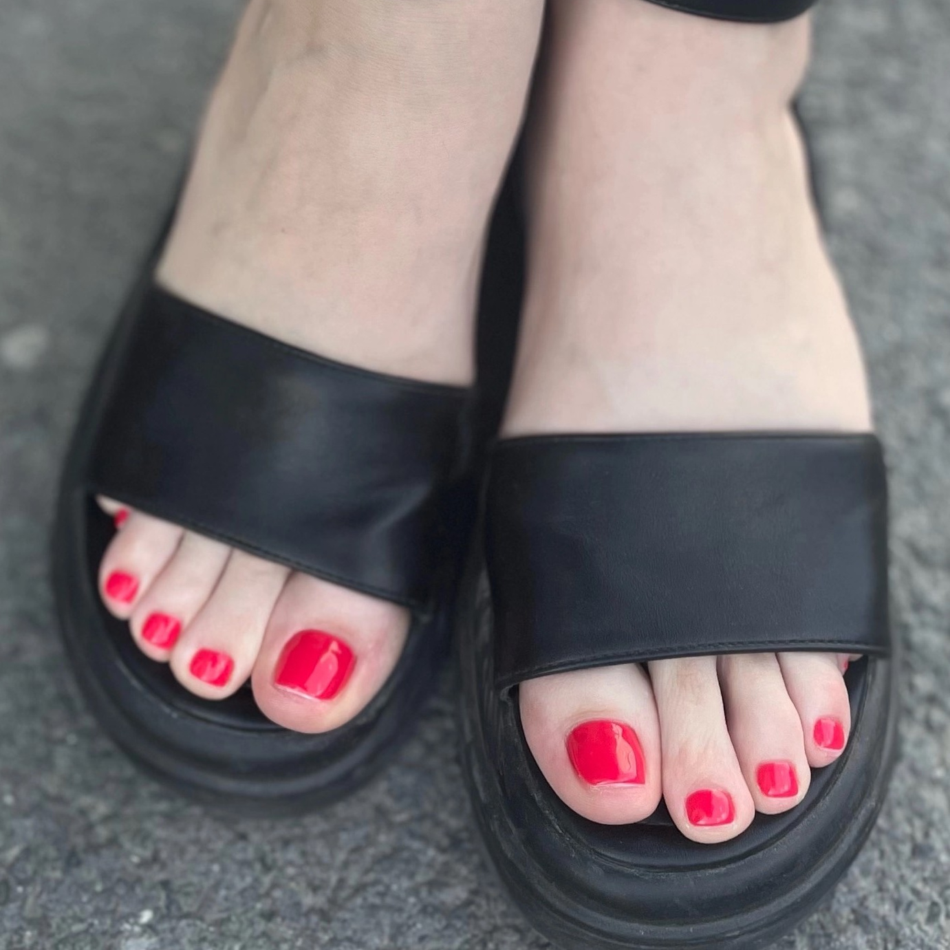 Педикюр с покрытием гель-лак