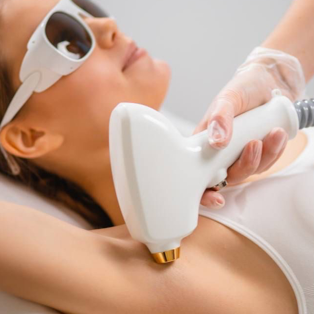 Выгодные  комплексы: ноги полностью + подмышки + глубокое бикини + белая линия живота + ягодицы полностью