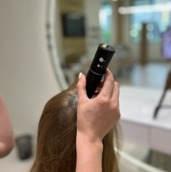 Консультация по уходу за волосами (трихоскопия с портативным микроскопом)