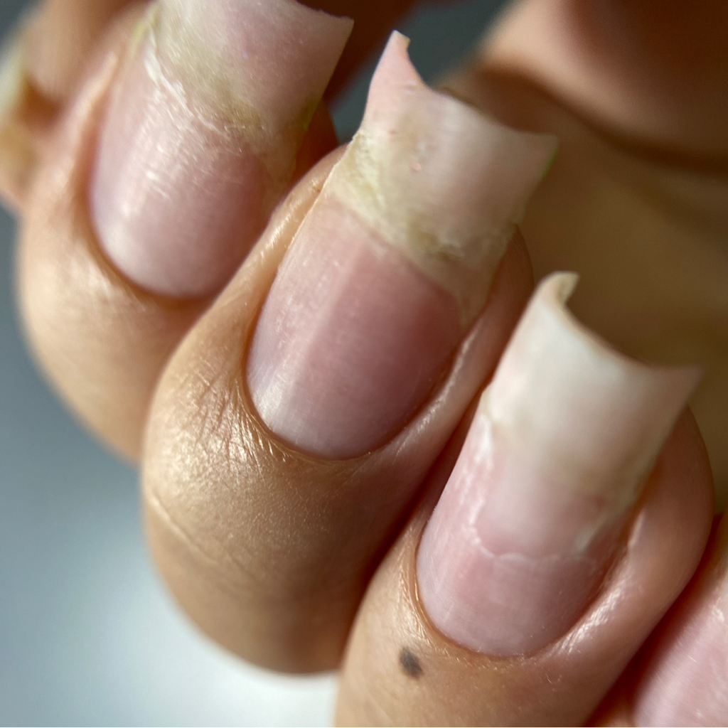 Пилочный маникюр