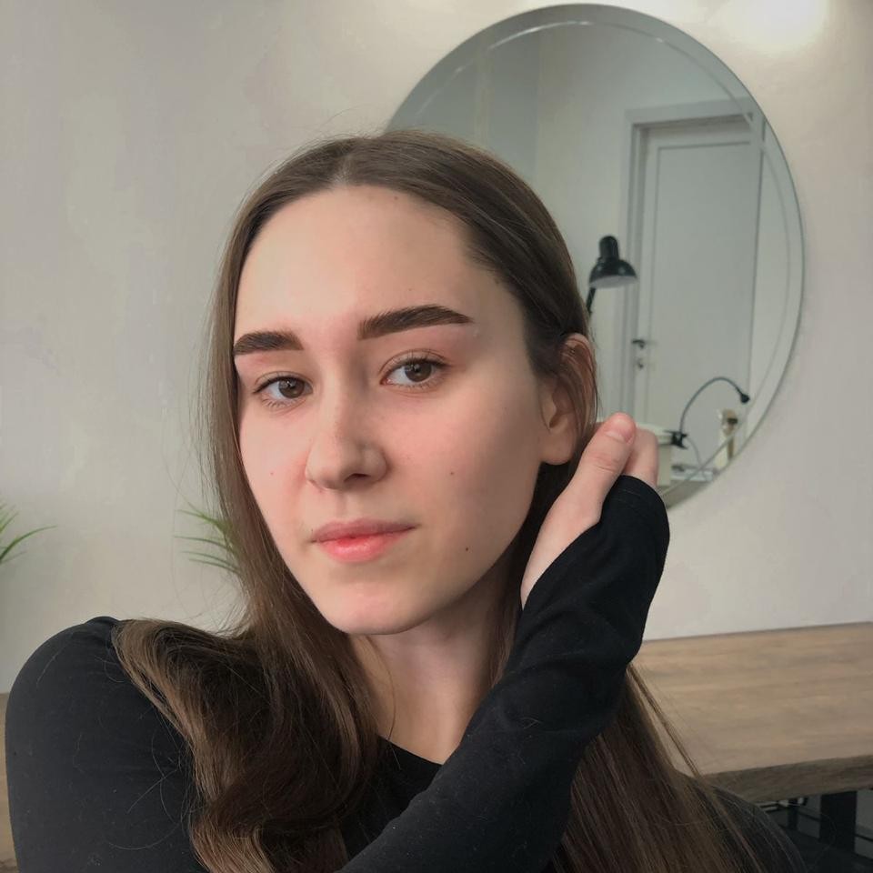 Окрашивание + коррекция бровей