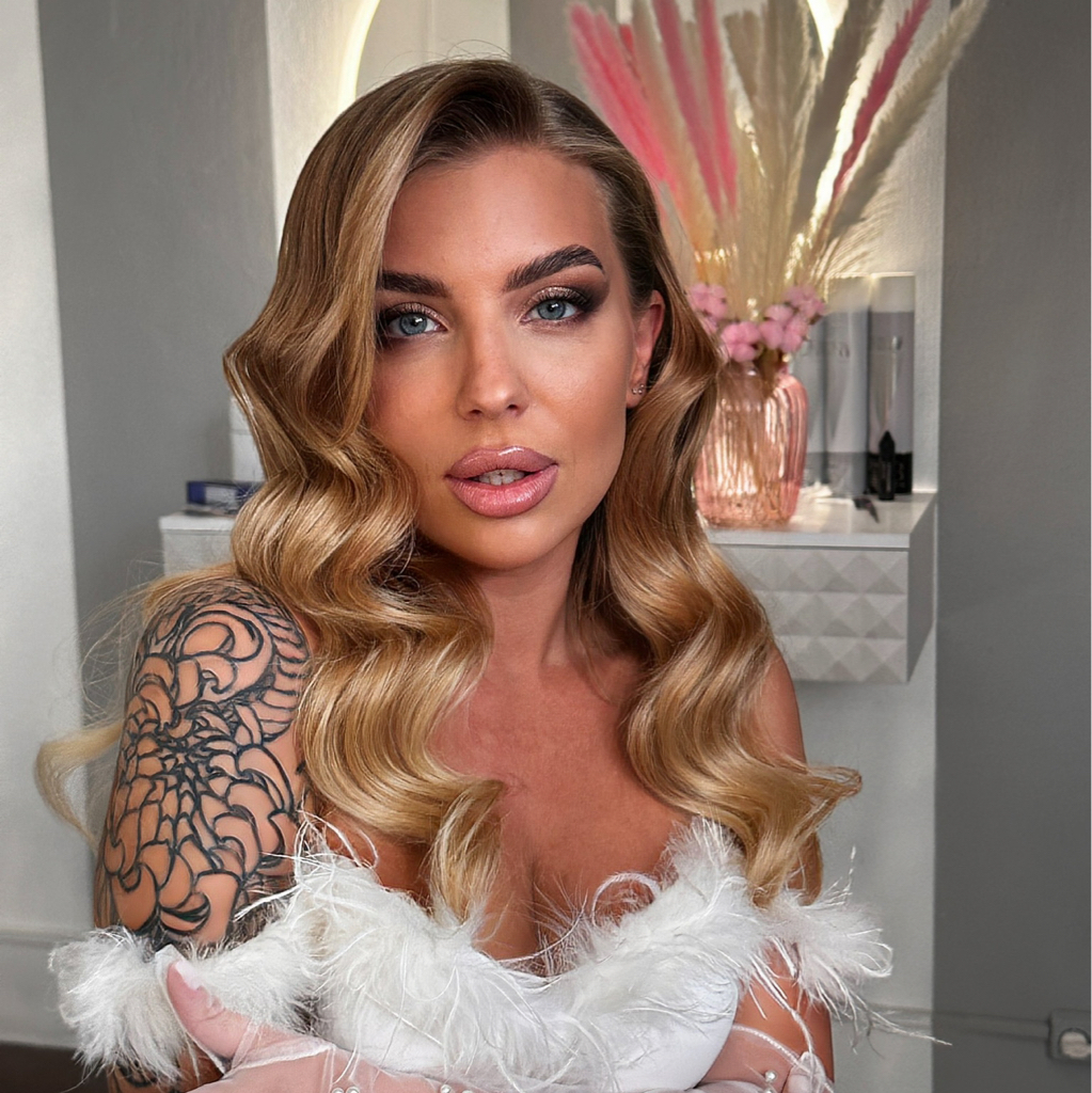 Макияж и укладка локоны