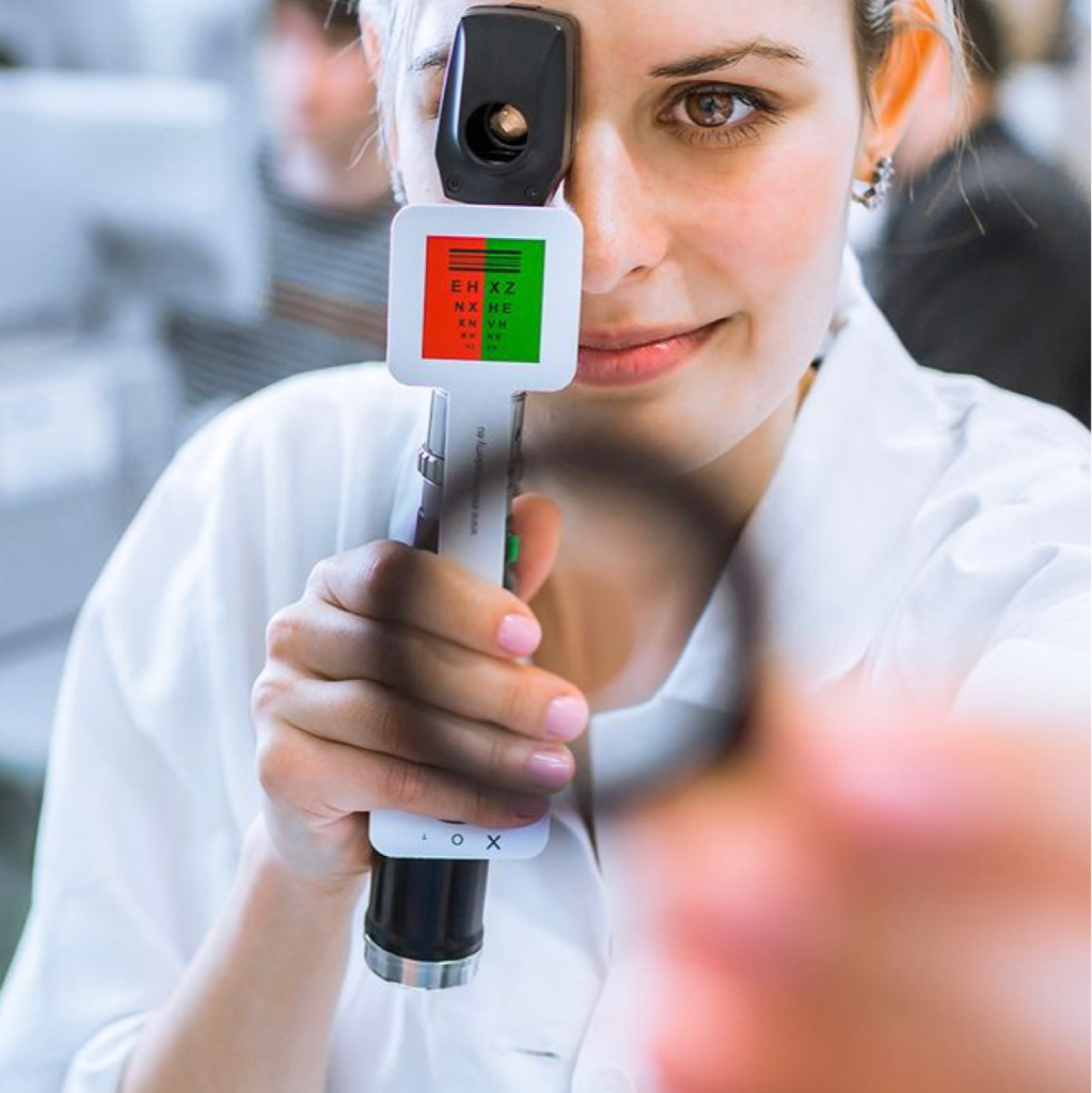 Консультация врача-офтальмолога