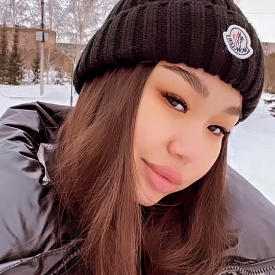 Зейнолла Аида