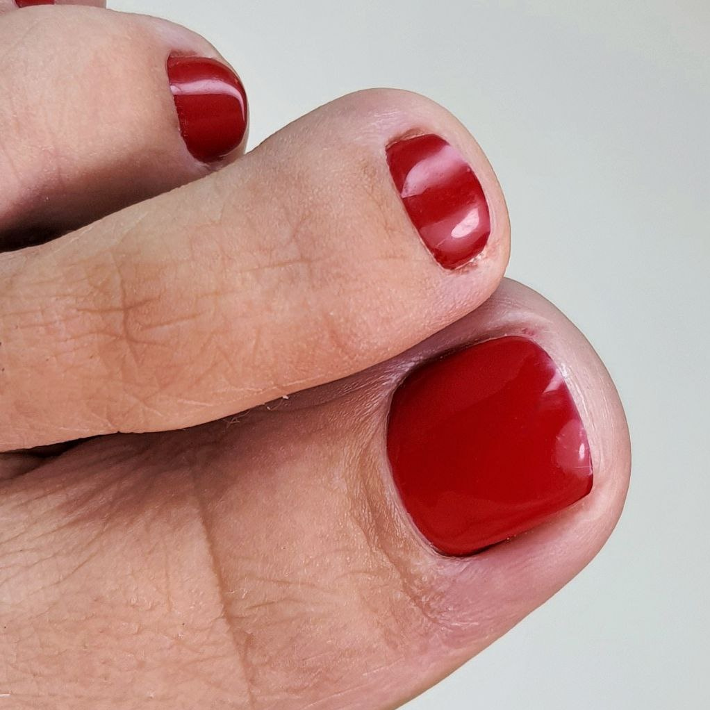 Педикюр +гель-лак  «(полная чистка+гель-лак)»  без снятия