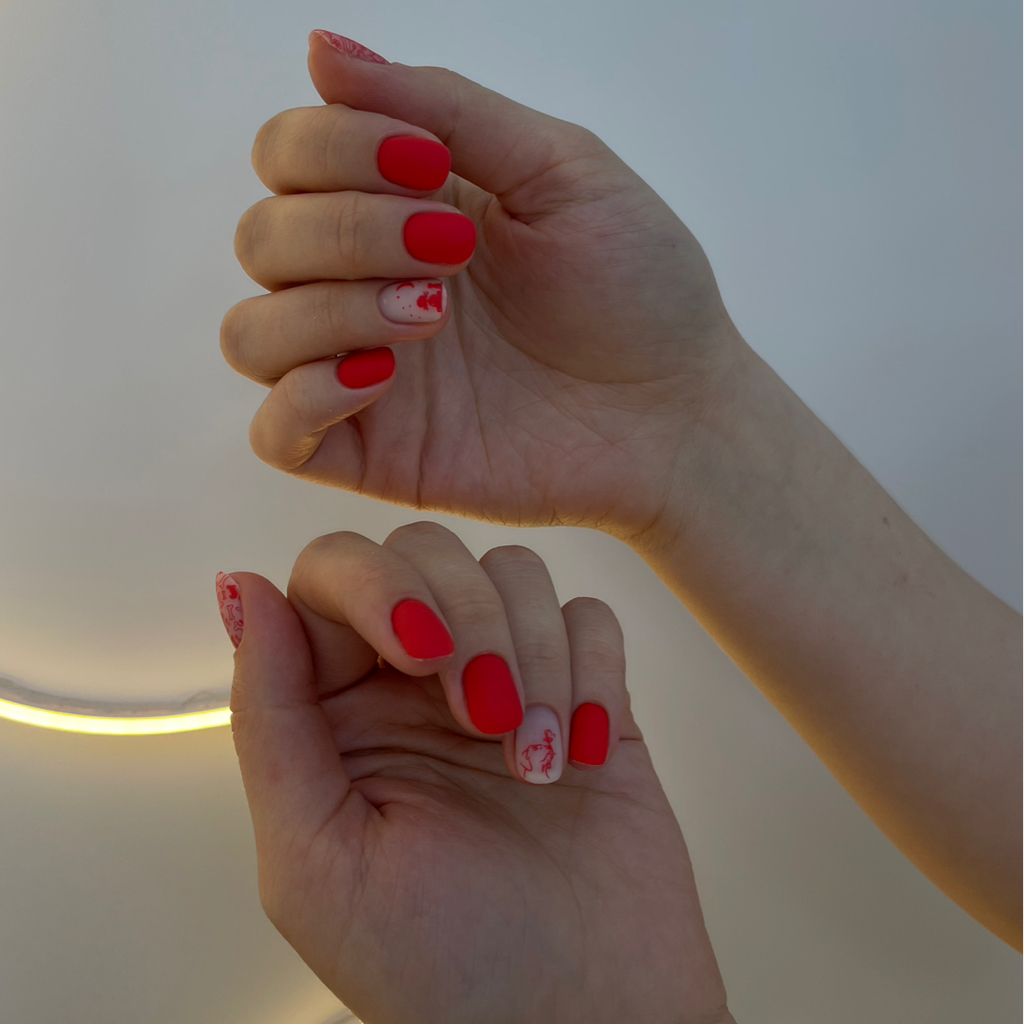 Дизайн один ноготь