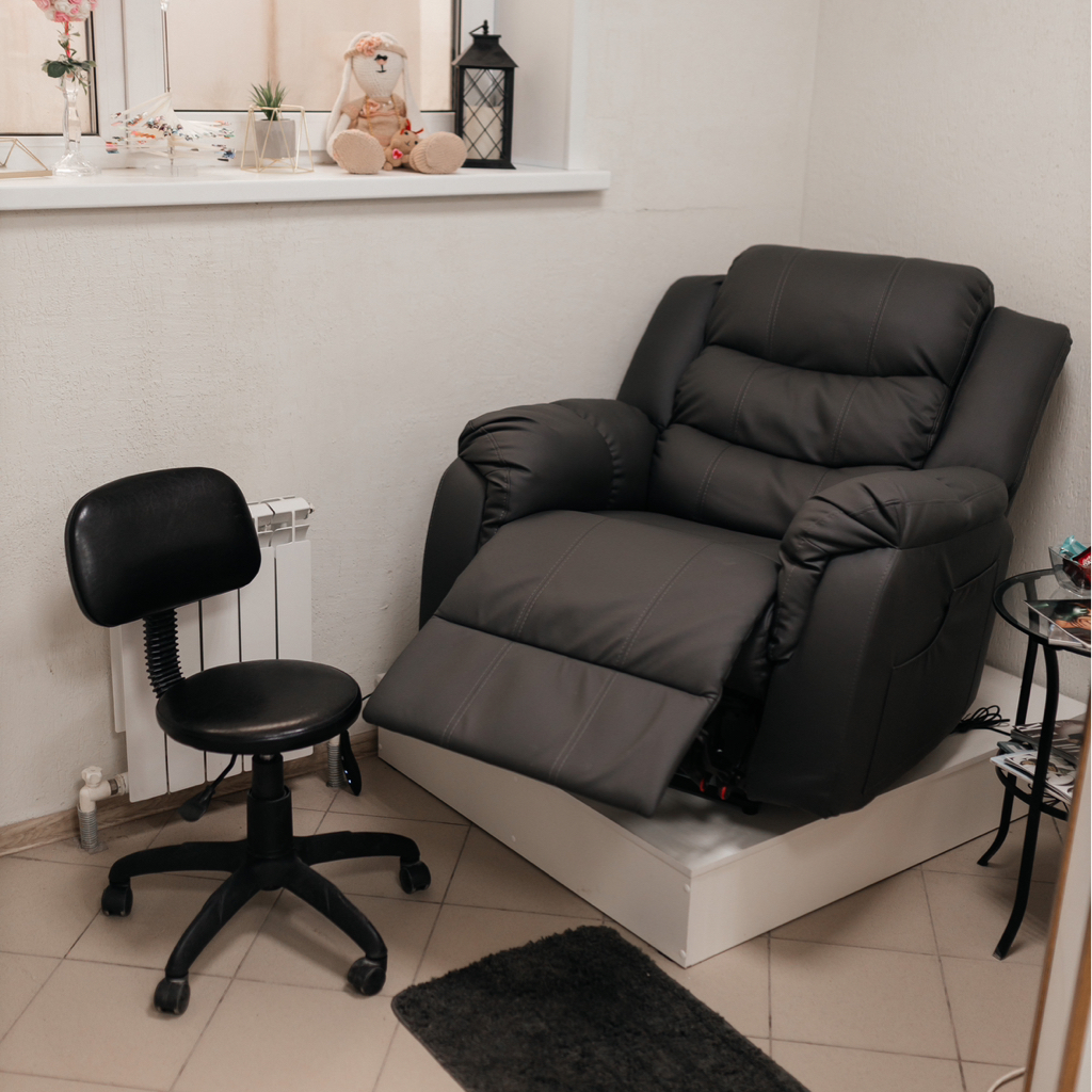 Комбинированный педикюр с покрытием гель-лак