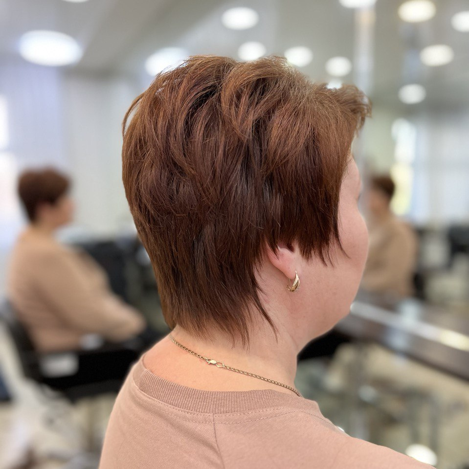 Стрижка женская