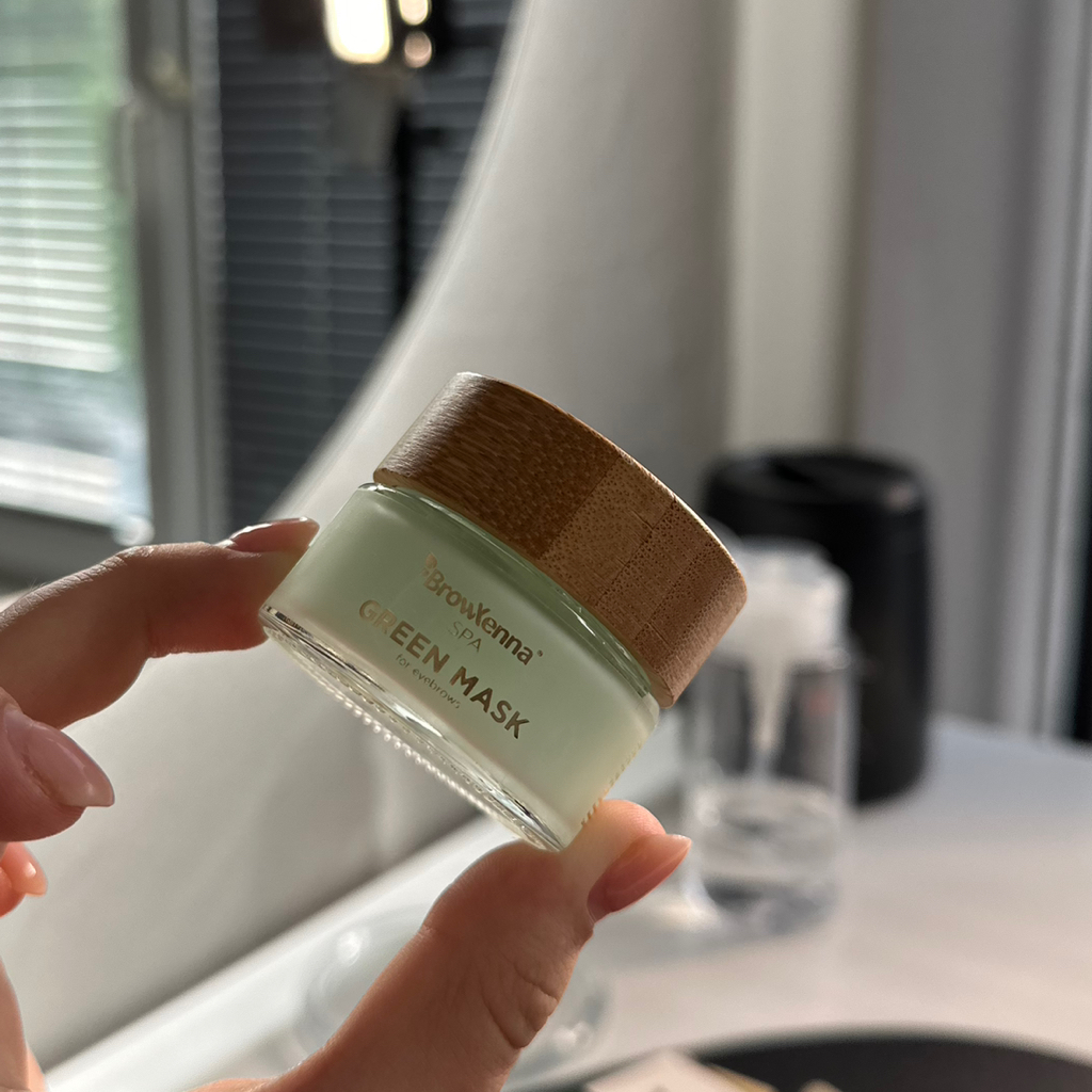 Уход до бровей