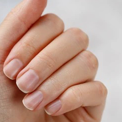 Manikīrs bez pārklājuma