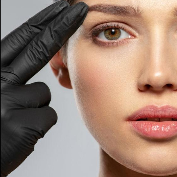 Косметическая коррекция цвета бровей | осветление