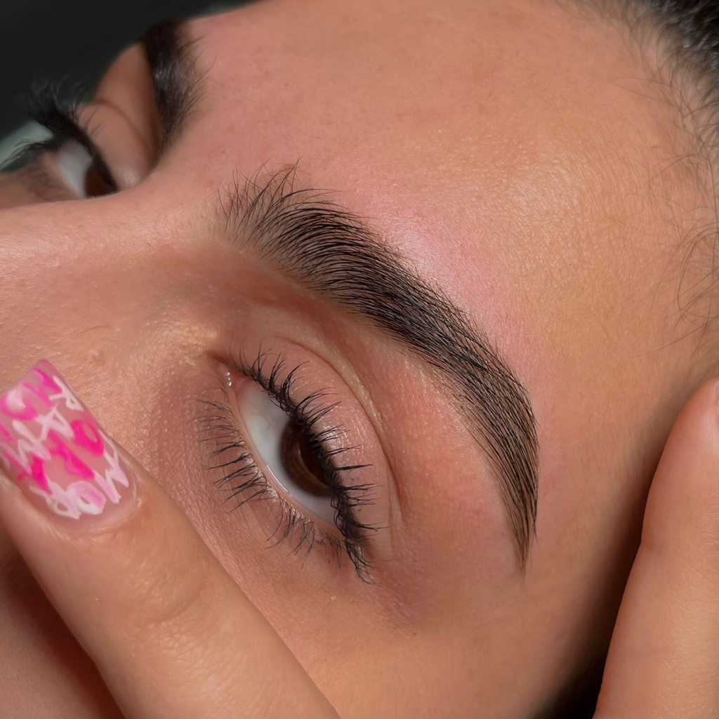 2. Окрашивание + оформление (архитектура бровей)