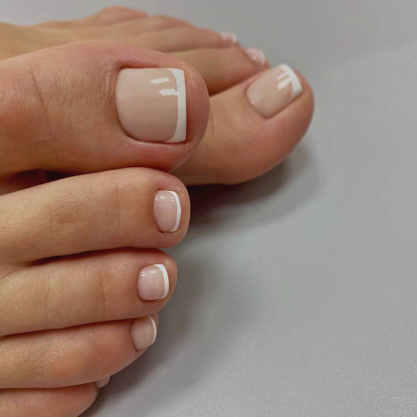 Педикюр с покрытием гель-лак только пальчики