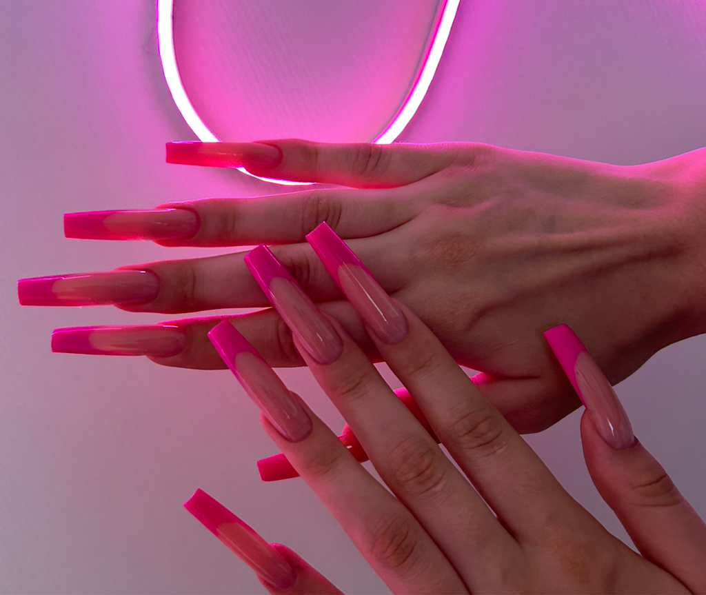 Наращивание / коррекция ногтей (L,XL) + маникюр