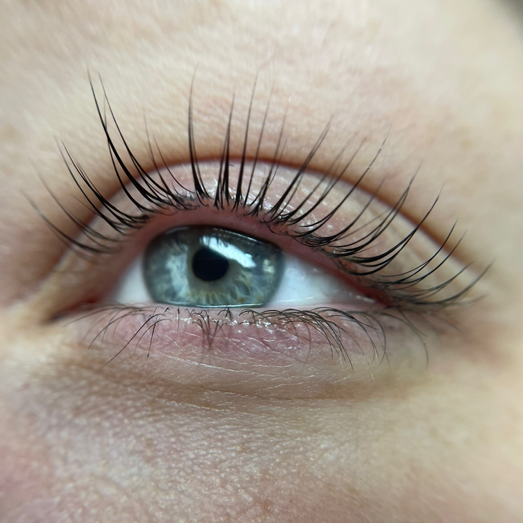 Ламинирование ресниц