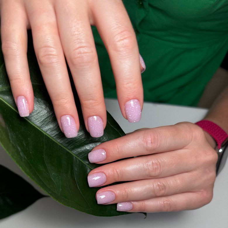 Manicura completa con esmalte semipermanente Комбинированный маникюр с покрытием гель-лак