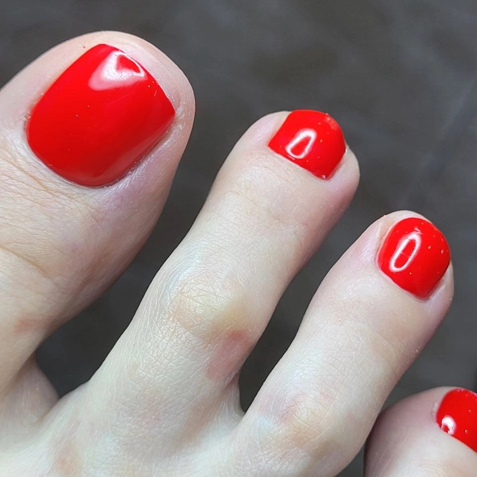 Экспресс педикюр ( обработка пальцев + покрытие гель лак, лак)