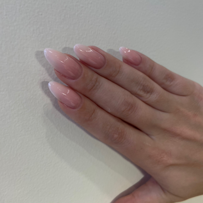 Наращивание ногтей